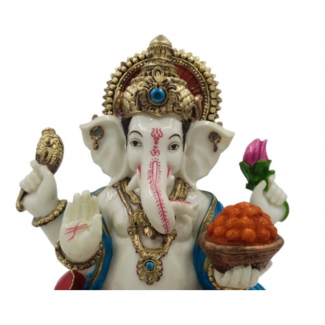 Majestic Ganesha Statue Handmade in Polyresin - Ganpati Idol made in resin for Elephant God Devotees Majestic Ganesha Statue Handmade in Polyresin - Ganpati Idol made in resin for Elephant God Devotees