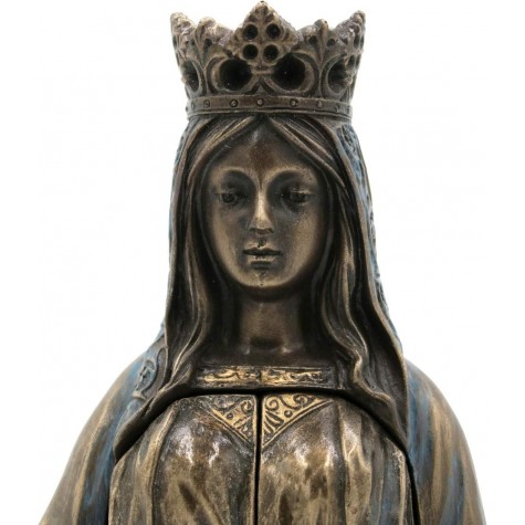 Triptych of The Virgin Mary hinged Statue with Sculpture of Pieta in The Center and Side Panels of Blessed Mother and Sacred Heart of Jesus