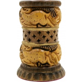 Pen Stand with Hunting Lions in Wood